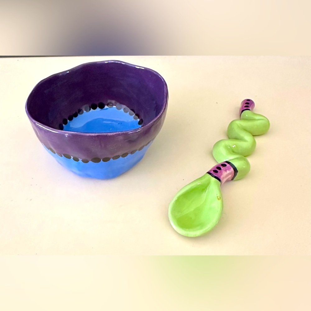 CARRIE WROOT Signed Hand Painted Whimsical Ceramic Polka Dots Bowl & Spoon Set
